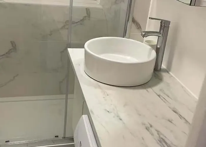 Cozy In The Marais Apartmán