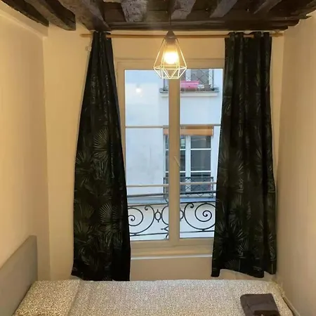 Cozy In The Marais Parijs