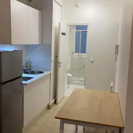 Appartement Cozy In The Marais